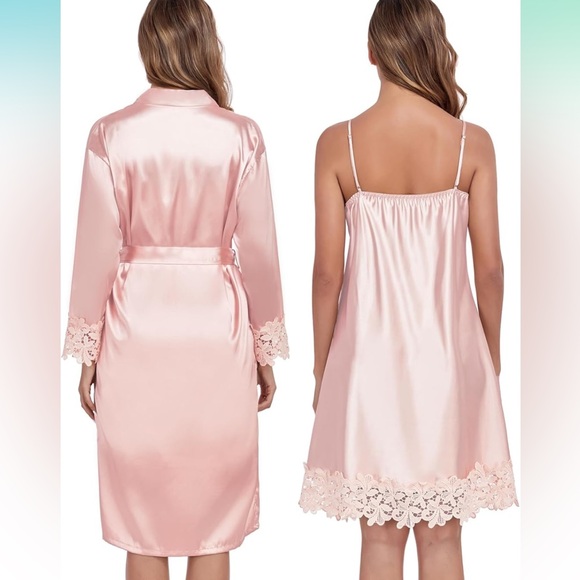 Pink Satin Robe and Nightgown Set - Picture 5 of 7
